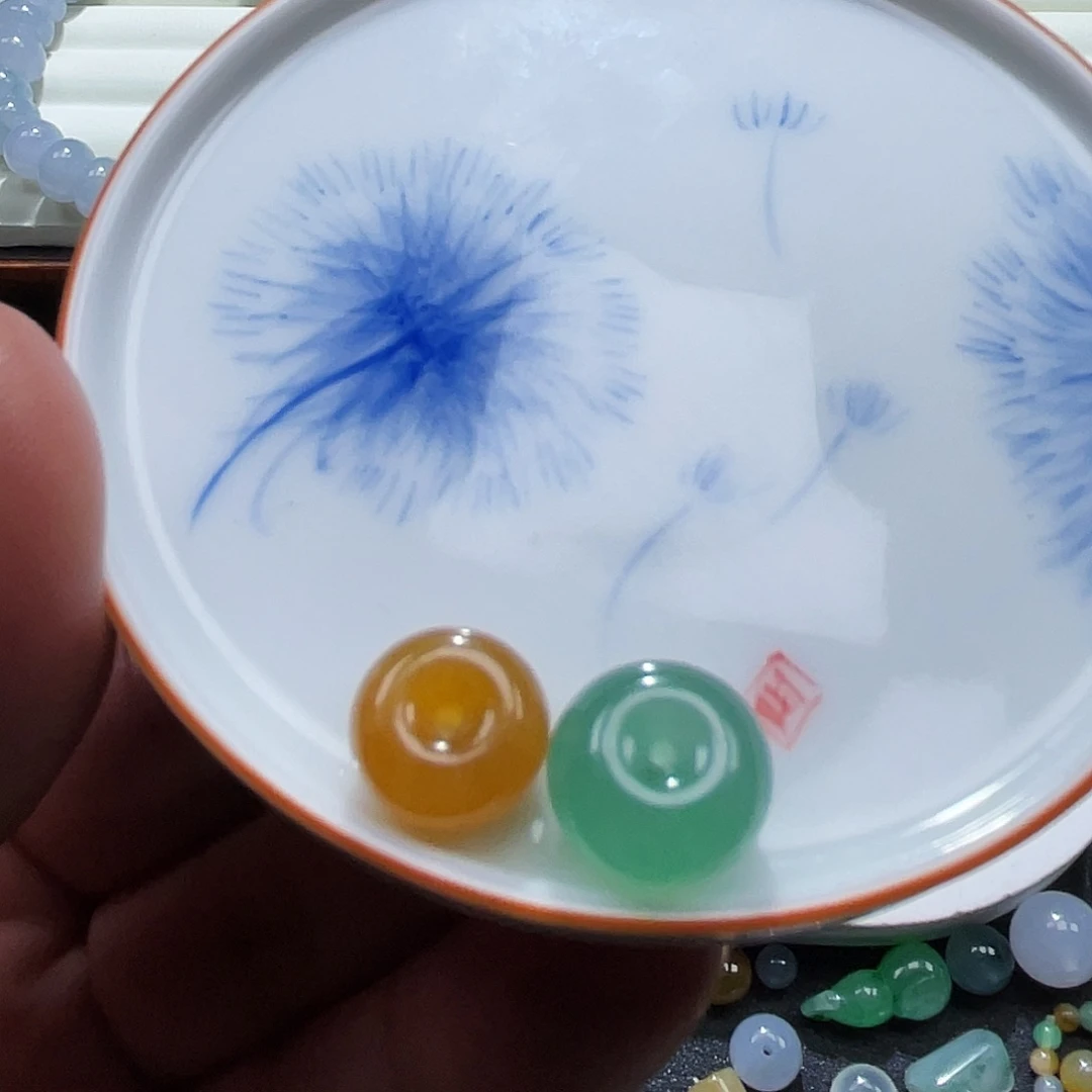 倔***树定制翡翠未镶嵌卡12.6