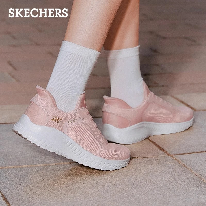 Skechers斯凯奇女子简约百搭休闲鞋网布透气舒适轻质运动鞋117497