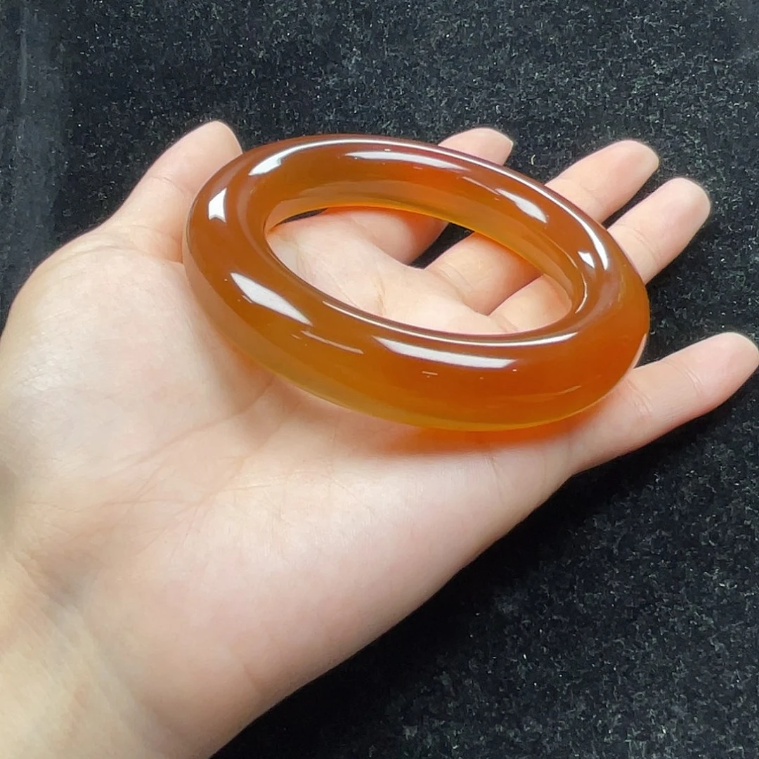 玛瑙/玉髓手镯未镶嵌菲*