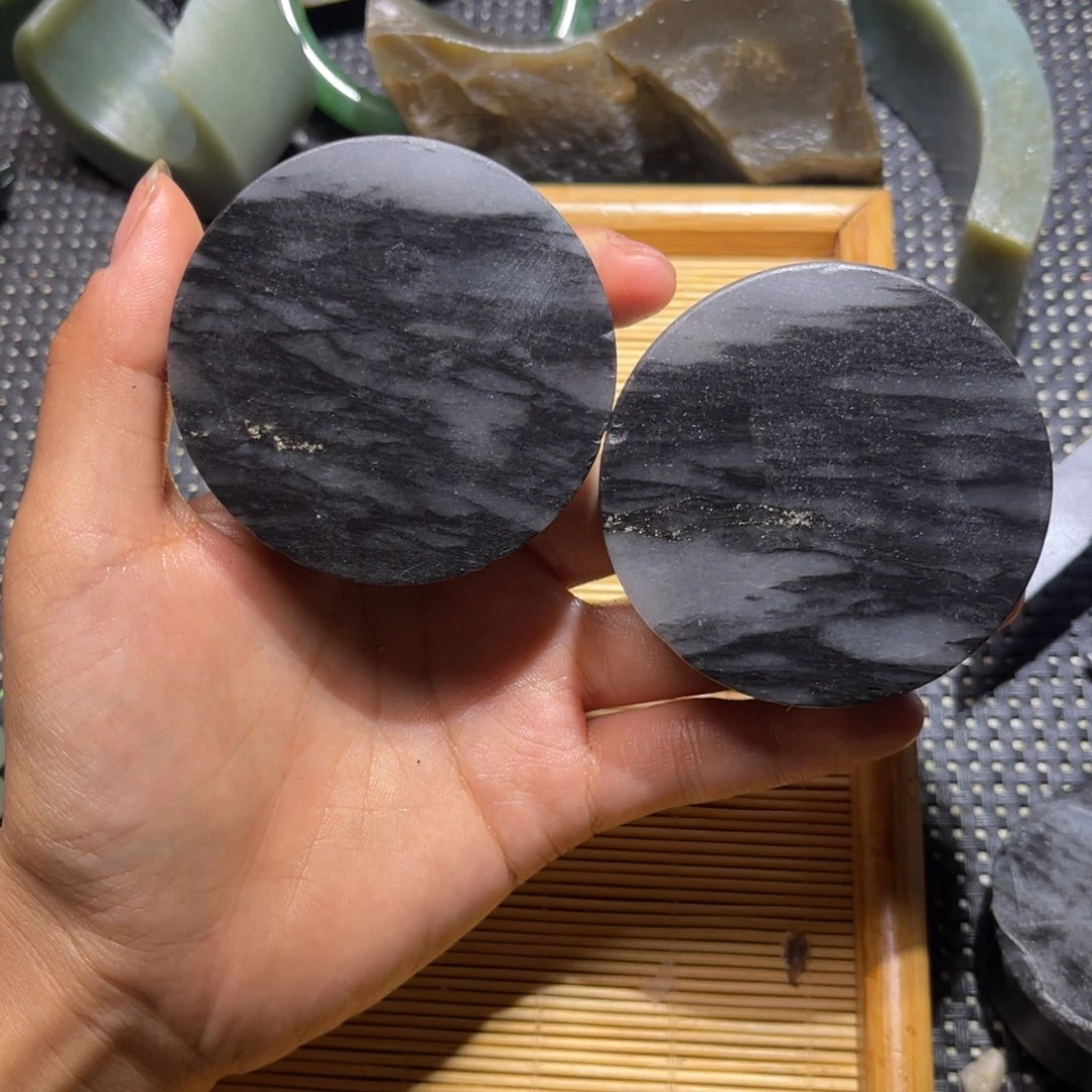未镶嵌和田玉挂件