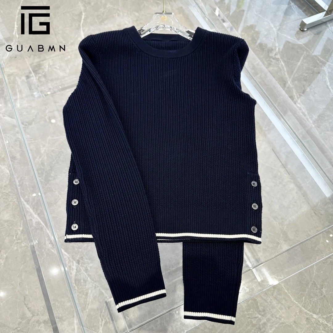 GUABMN2025秋季新款简约时尚条纹小众针织衫3729
