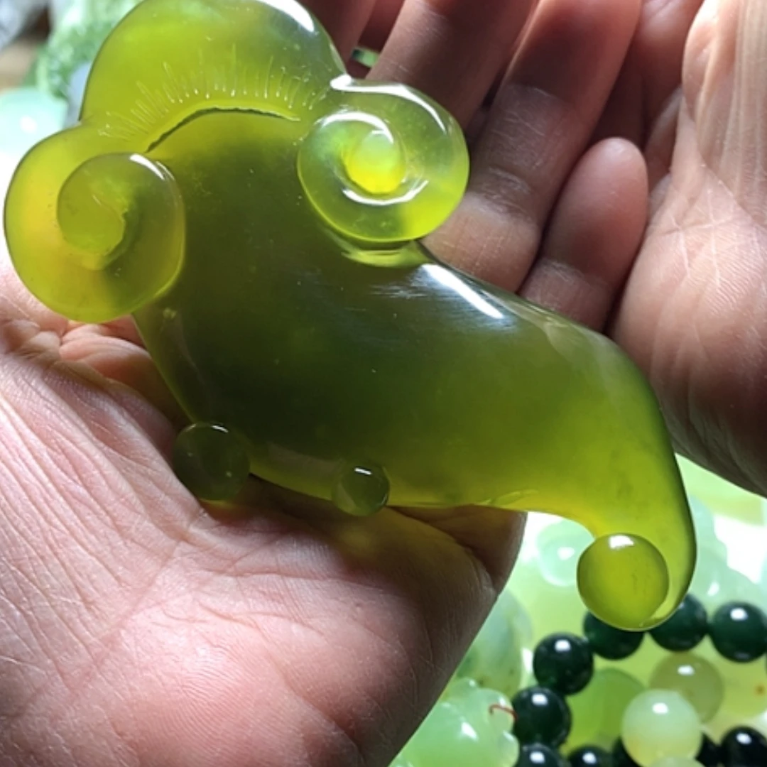 【闪购商品】合金蛇纹石玉颈饰