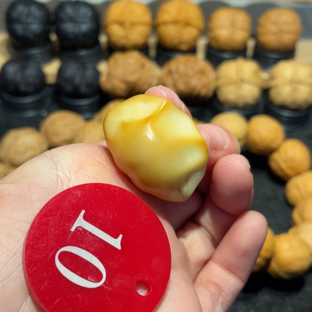 全品象牙果饺子。