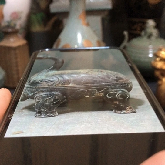 邓***庆陶瓷器一件品相完好