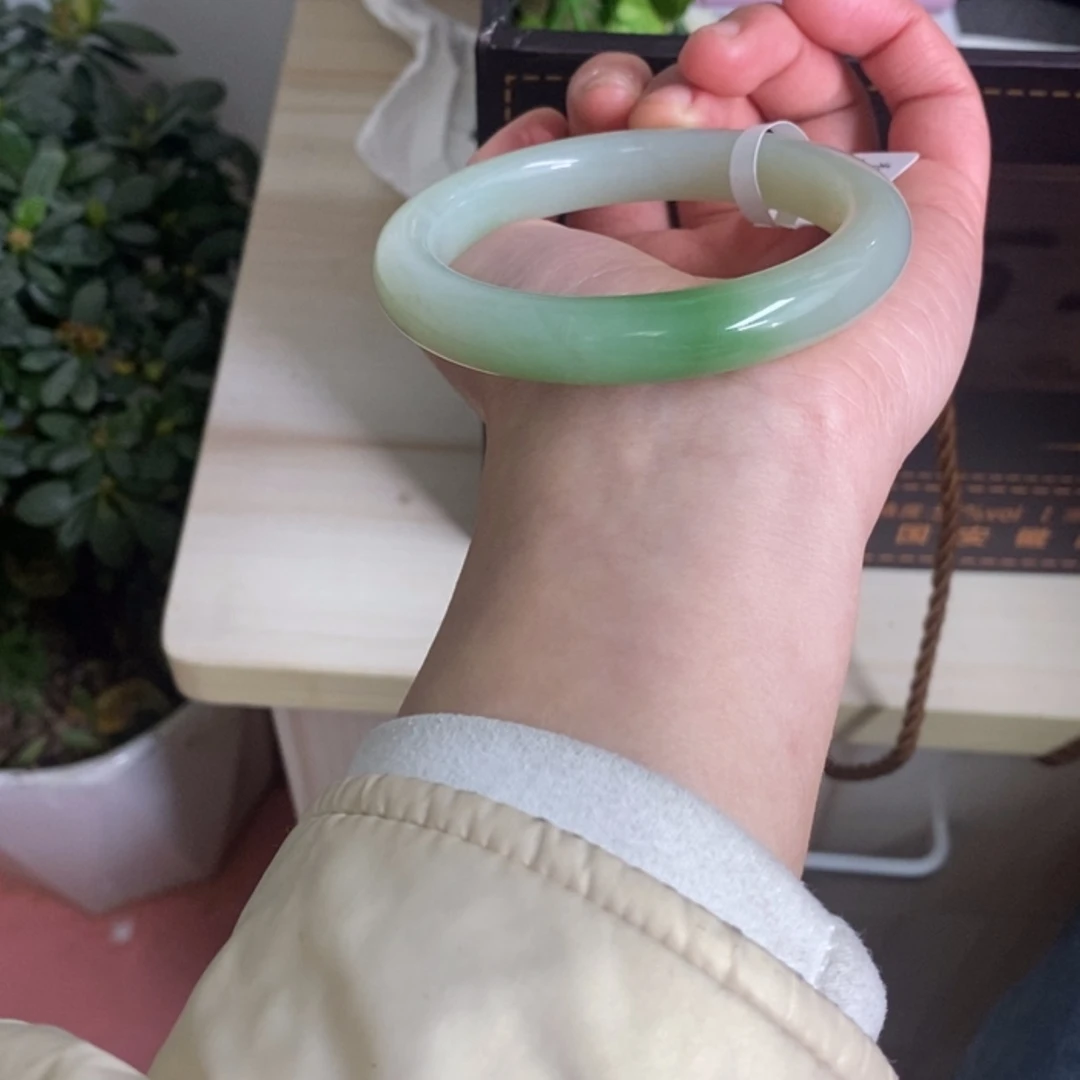 【闪购商品】和田玉手镯未镶嵌江****海