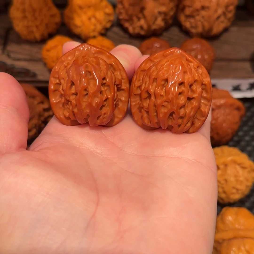 桃核把件粗筋盘山35 精品149