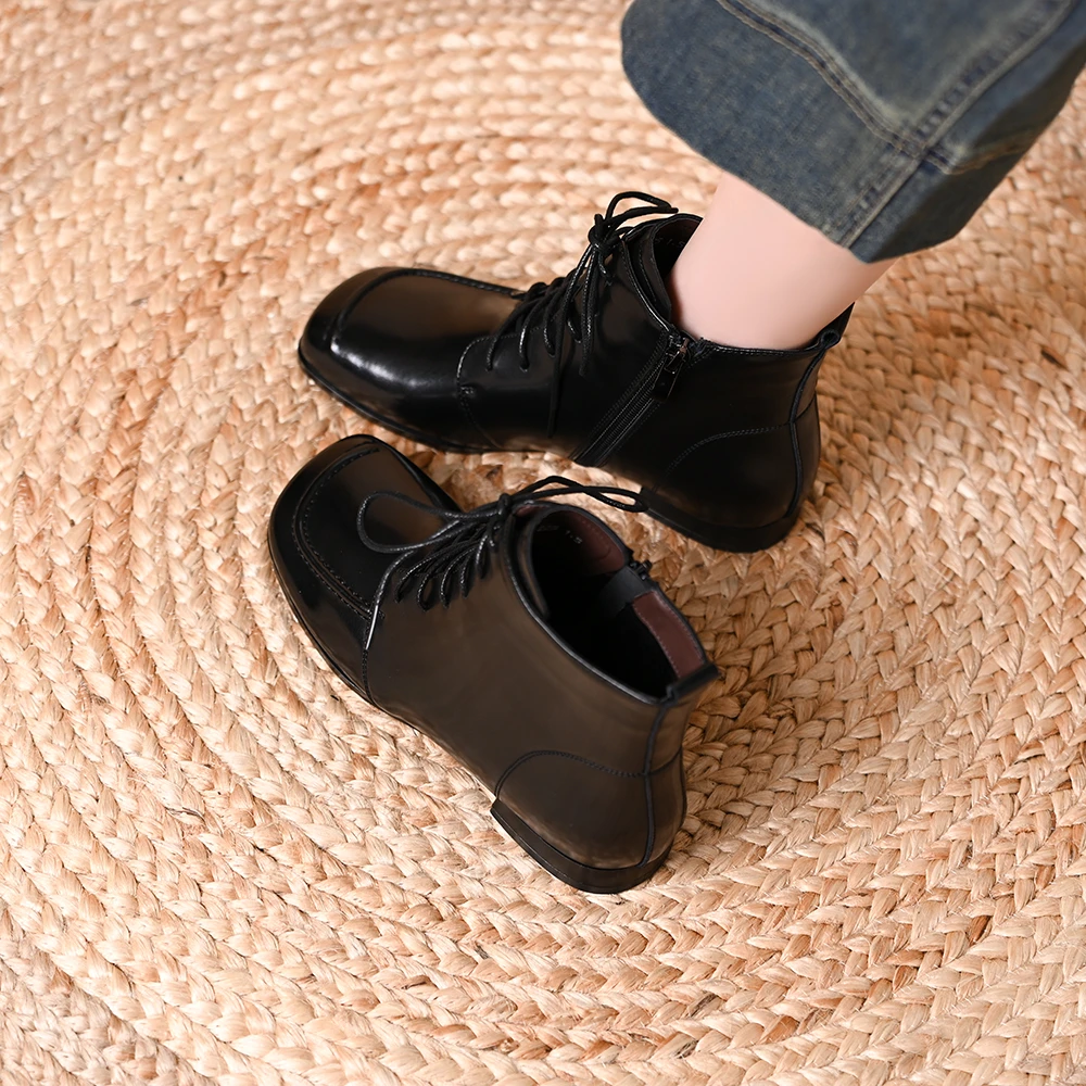 英伦风方头系带低跟马丁靴女秋冬新款复古侧拉链粗跟手工缝制短靴