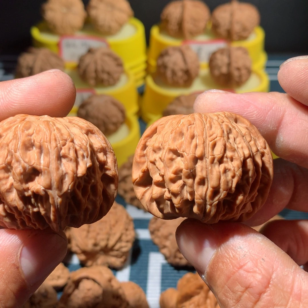 A***秀把件文玩核桃磨盘