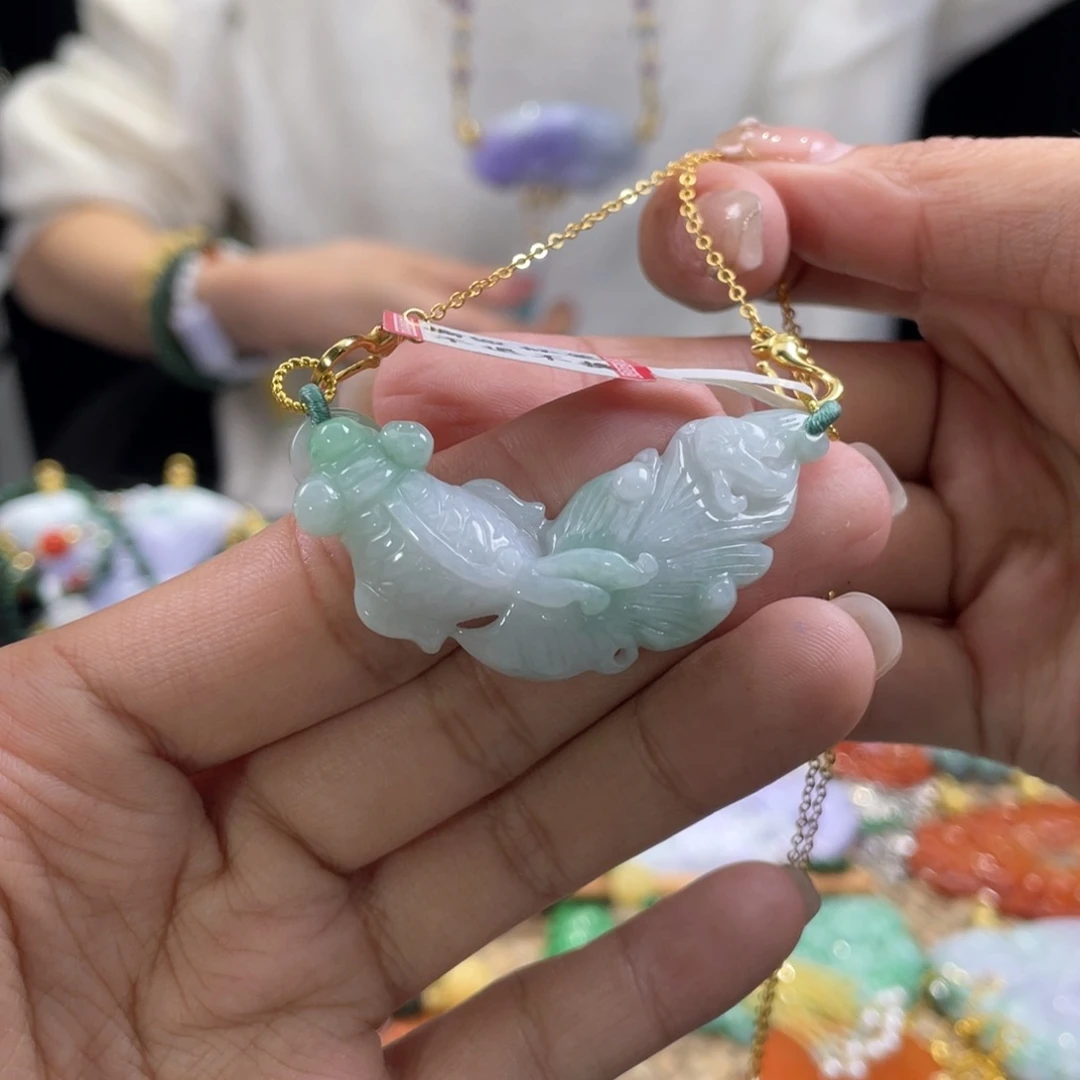 翡翠颈饰未镶嵌代编织