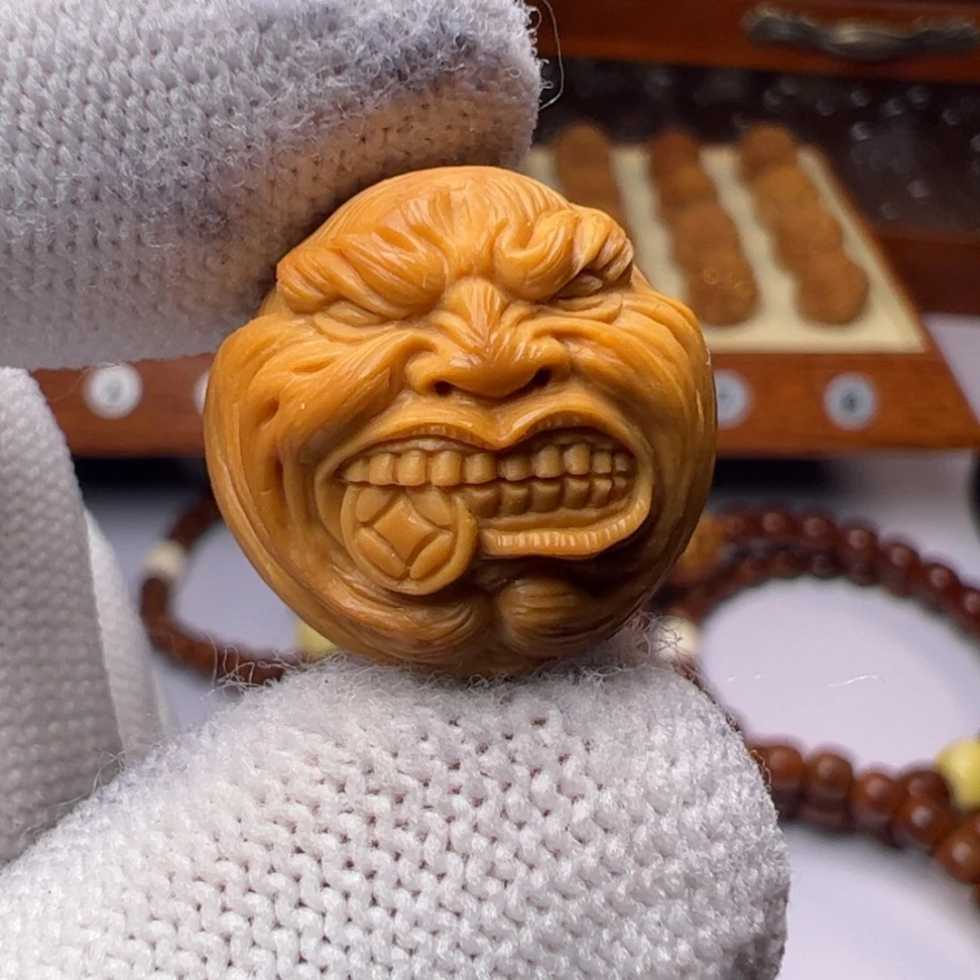 猴头核桃把件精修新吞币18➕19