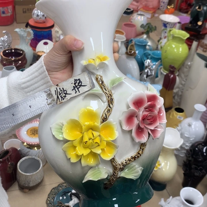 摆件陶瓷。。。。。。。