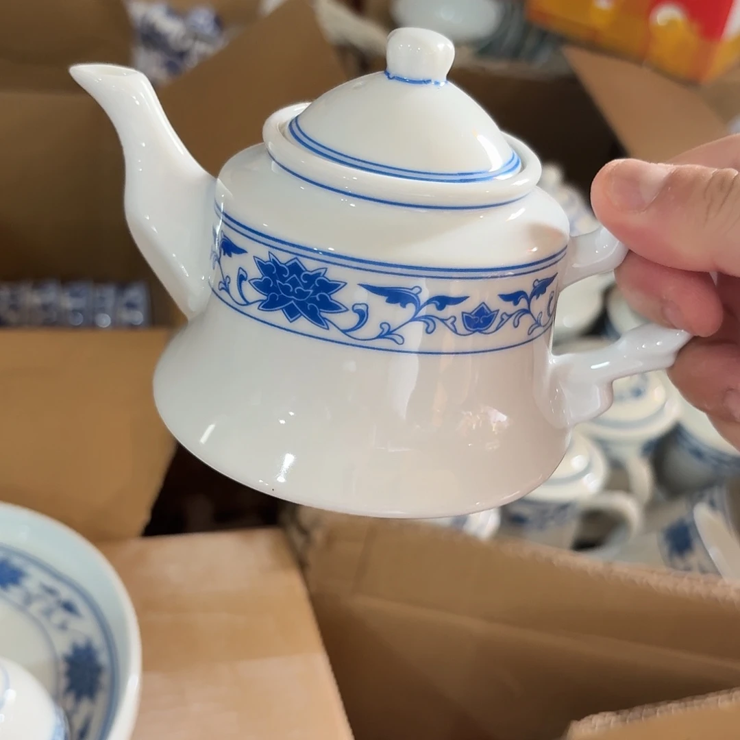 摆件景德镇现代陶瓷用品
