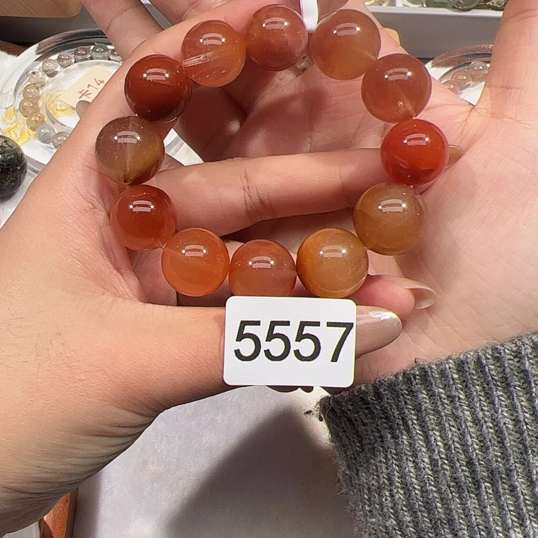 未镶嵌水晶手链