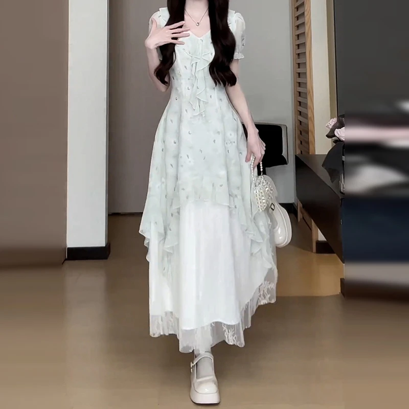 2025新款气质度假风碎花连衣裙子女夏不规则掐腰显瘦薄纱长裙3285