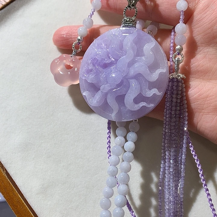 翡翠未镶嵌颈饰翡翠吊坠