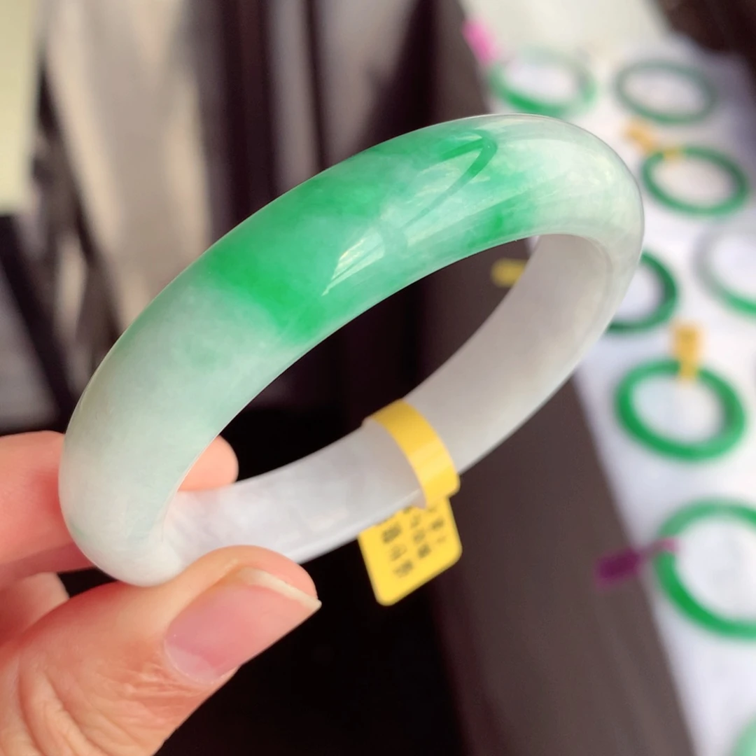 未镶嵌手镯翡翠缅甸翡翠