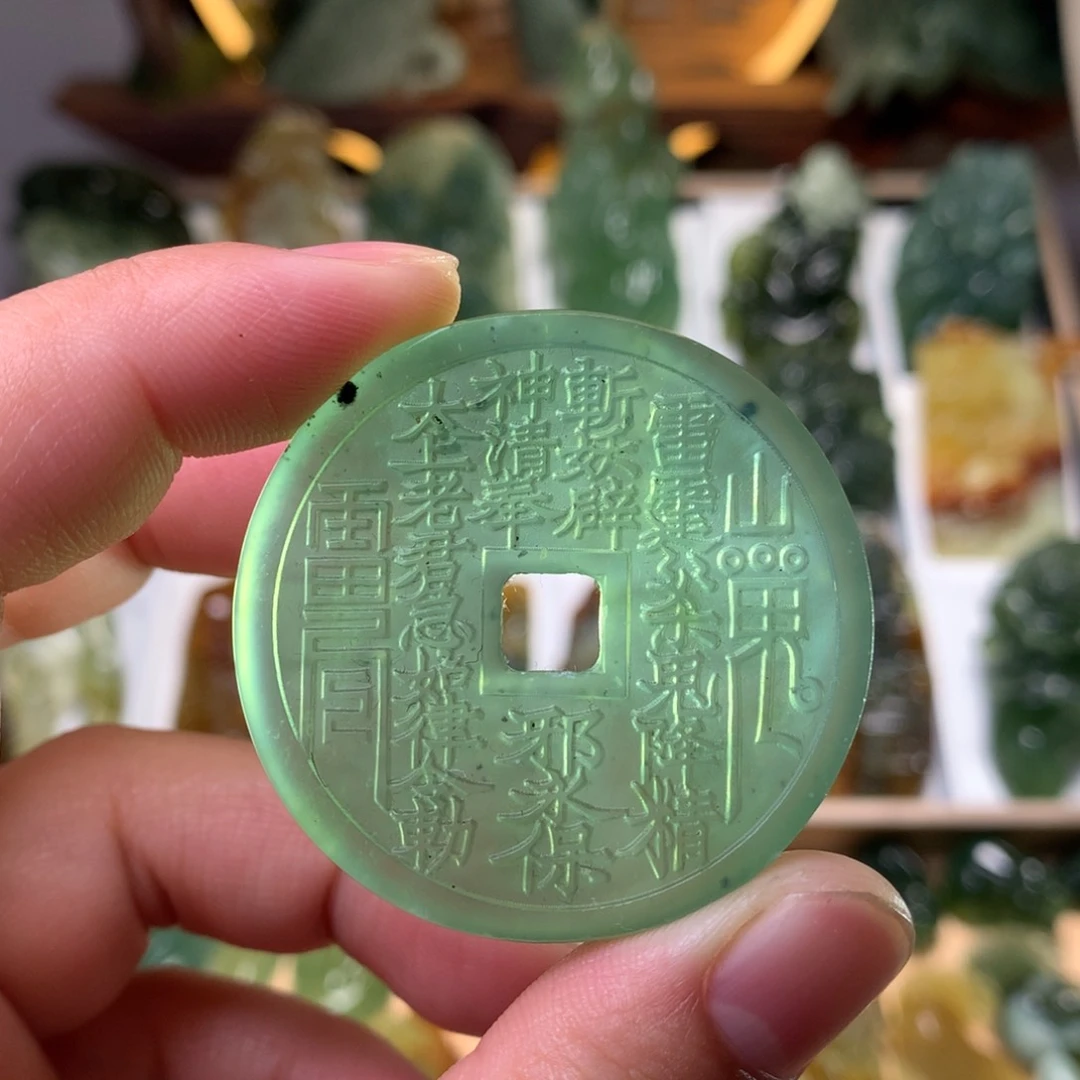 岫玉未镶嵌岫玉挂件山鬼花钱