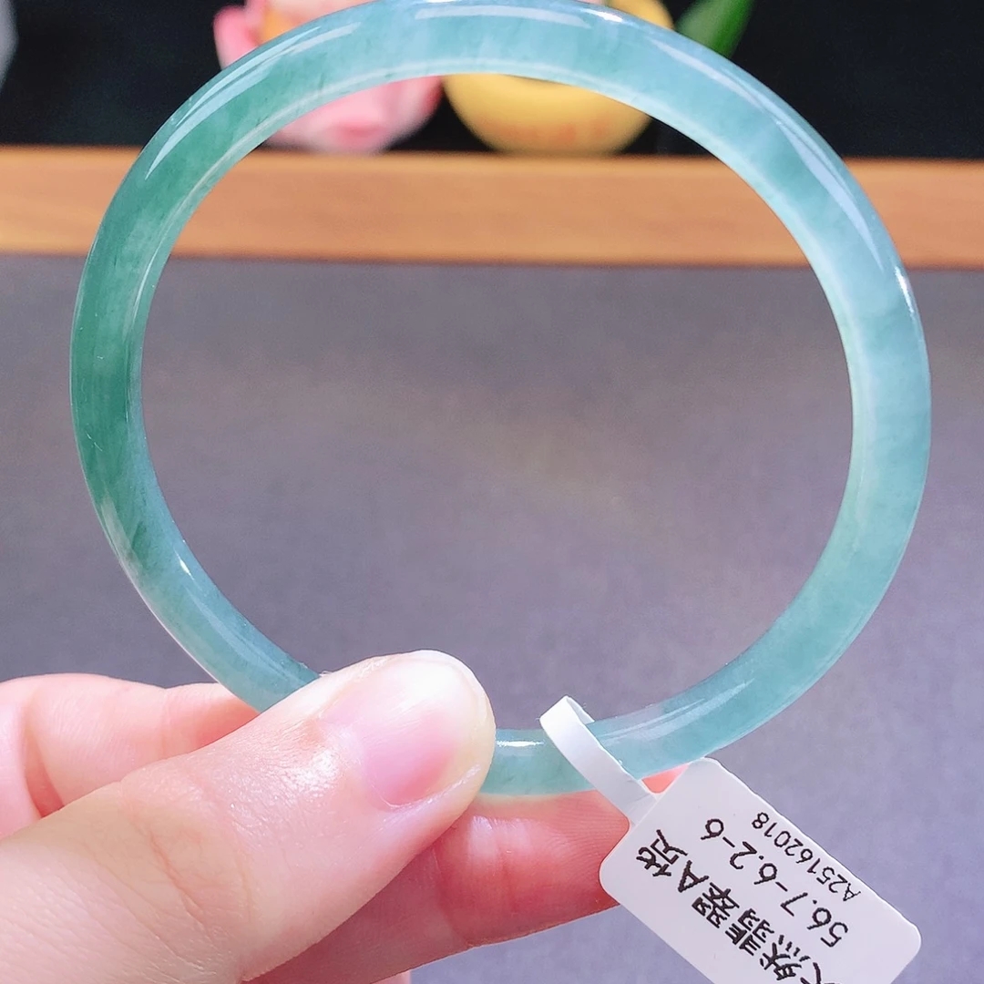 翡翠未镶嵌手镯天然翡翠