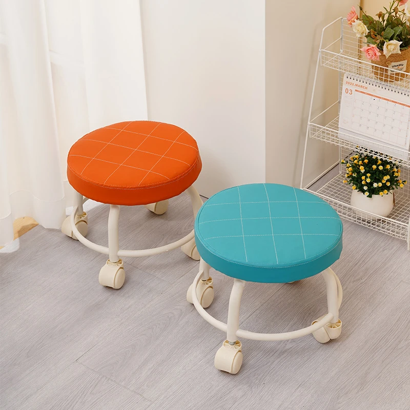 万向轮小凳子家用滑轮靠背矮凳移动小型板凳轮滑旋转坐凳带轮椅子