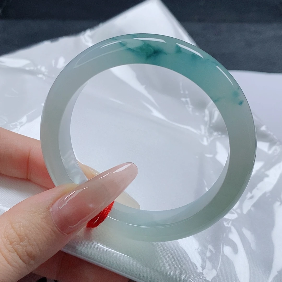 【闪购商品】未镶嵌手镯翡翠532号有纹裂