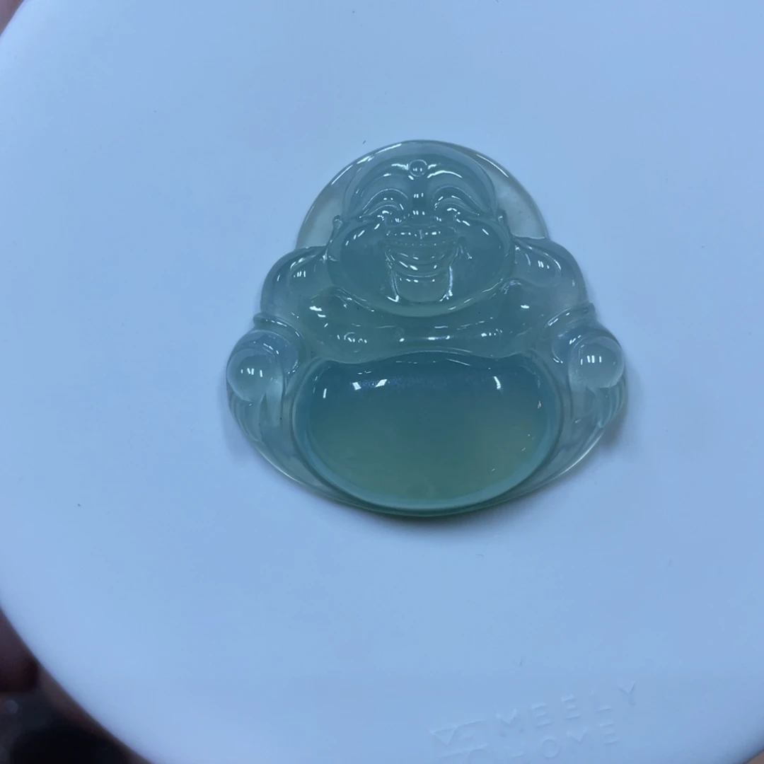 翡翠未镶嵌颈饰佛公