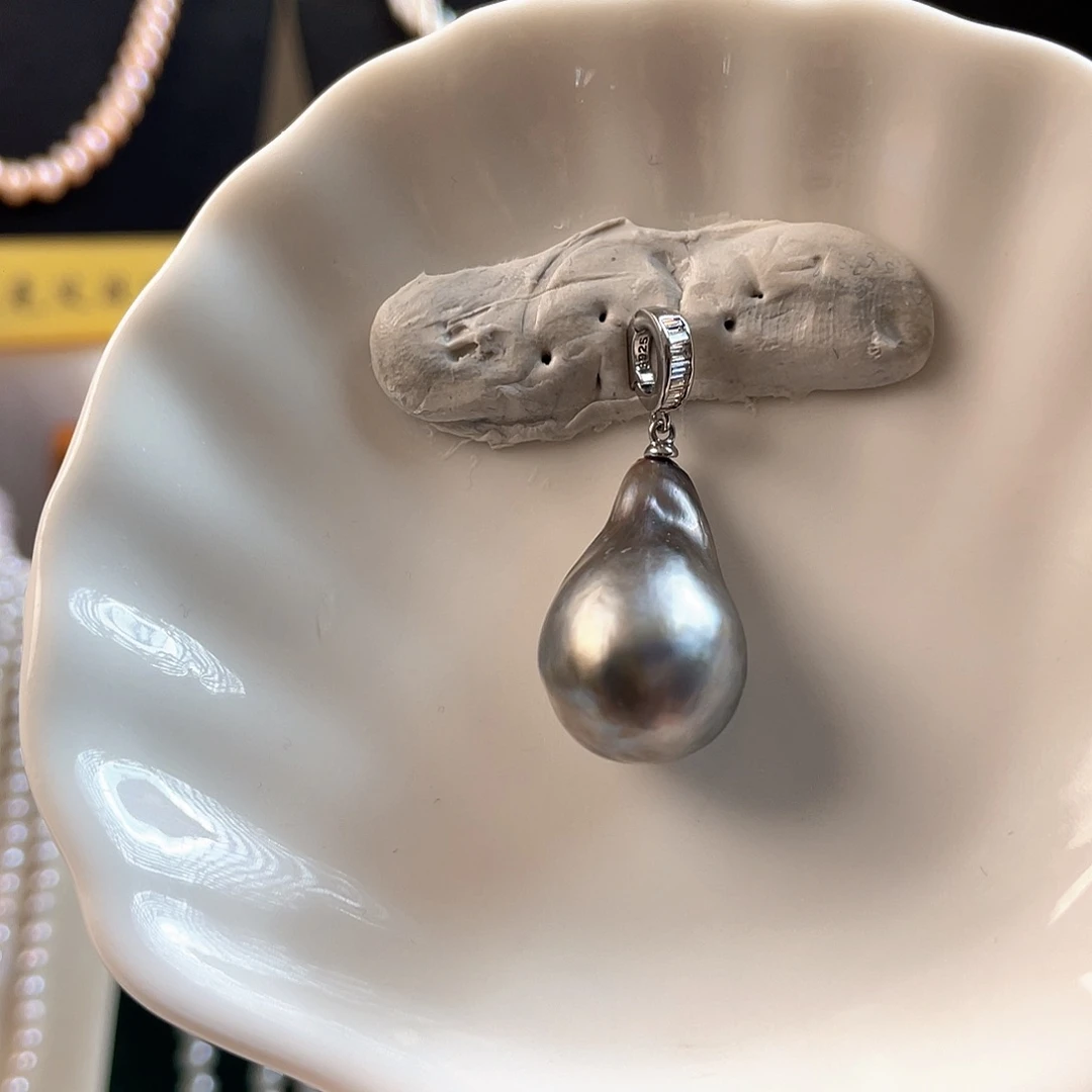 颈饰未镶嵌海水珍珠