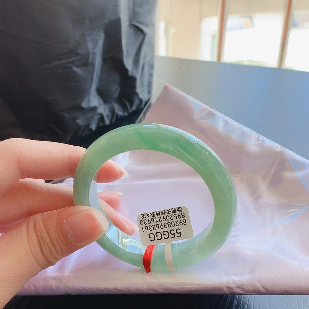 翡翠未镶嵌手镯天然缅甸翡翠A货手镯