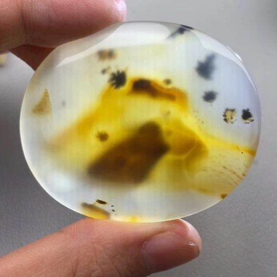 玛瑙/玉髓颈饰未镶嵌海****髓
