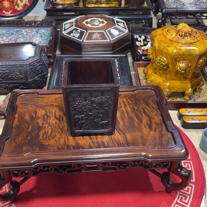 紫檀木类成套家具