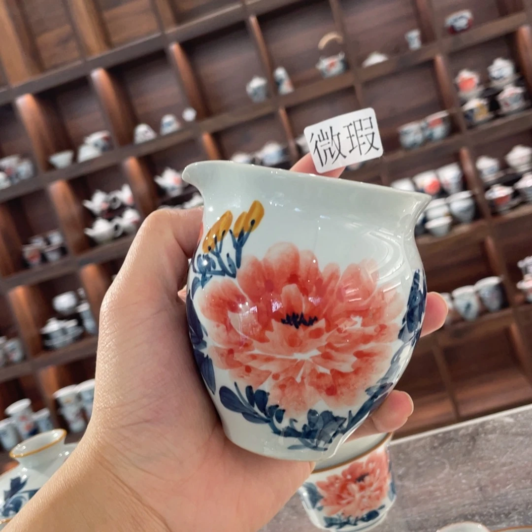 釉下手绘茶具微瑕