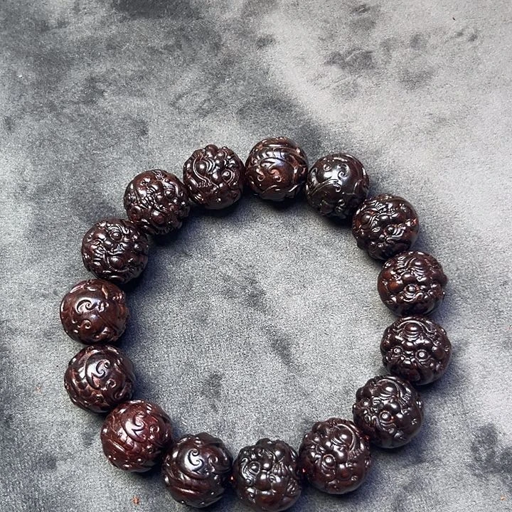 小叶紫檀手串/手链1.5精工貔貅手串