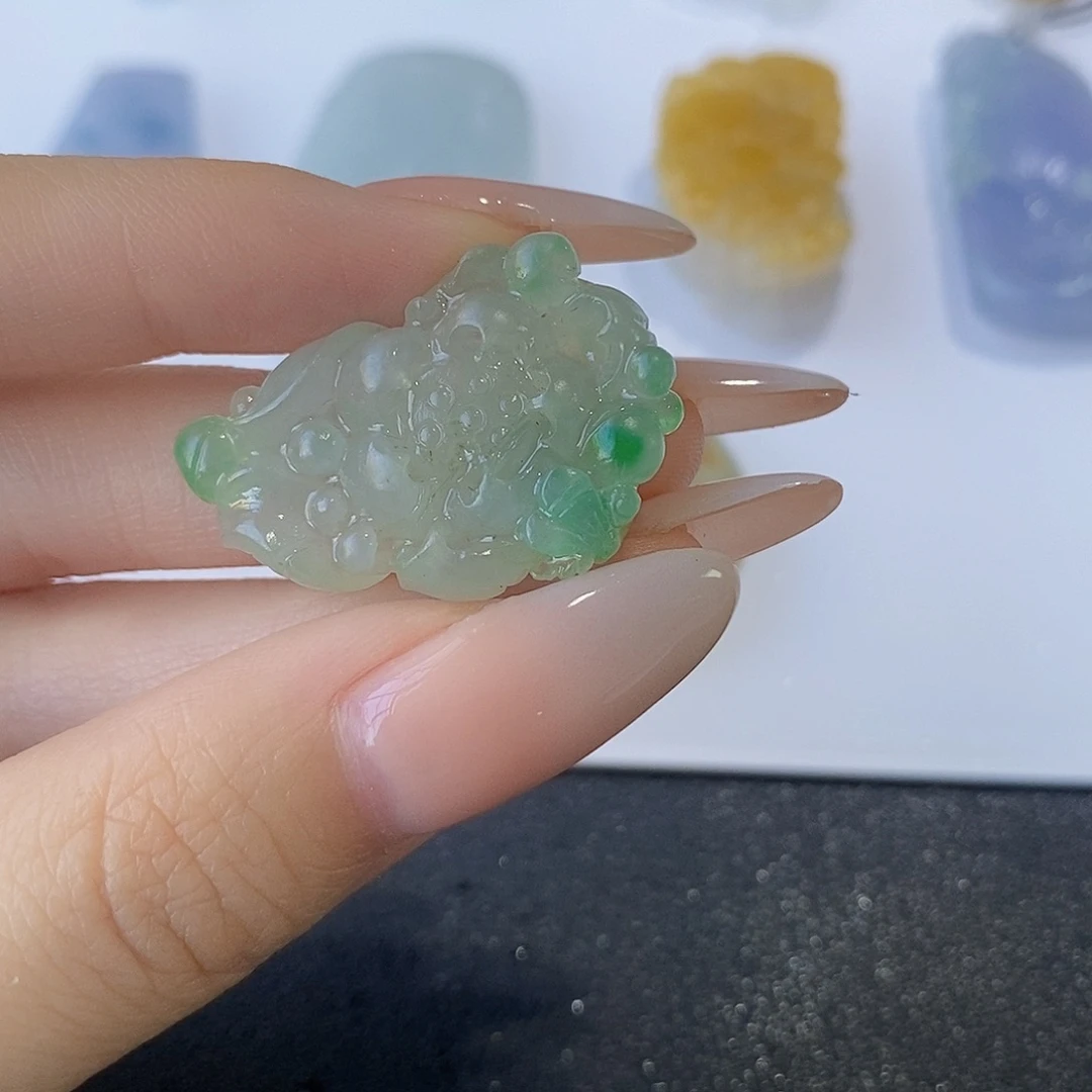 未镶嵌定制翡翠冰莲花
