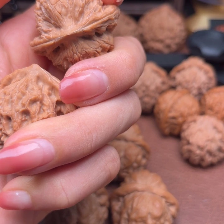 章***钰文玩核桃吊坠马老四