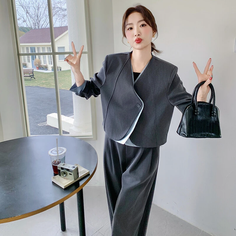 灰色休闲V领西装套装女2025春季新款高级感气质通勤直筒裤两件套