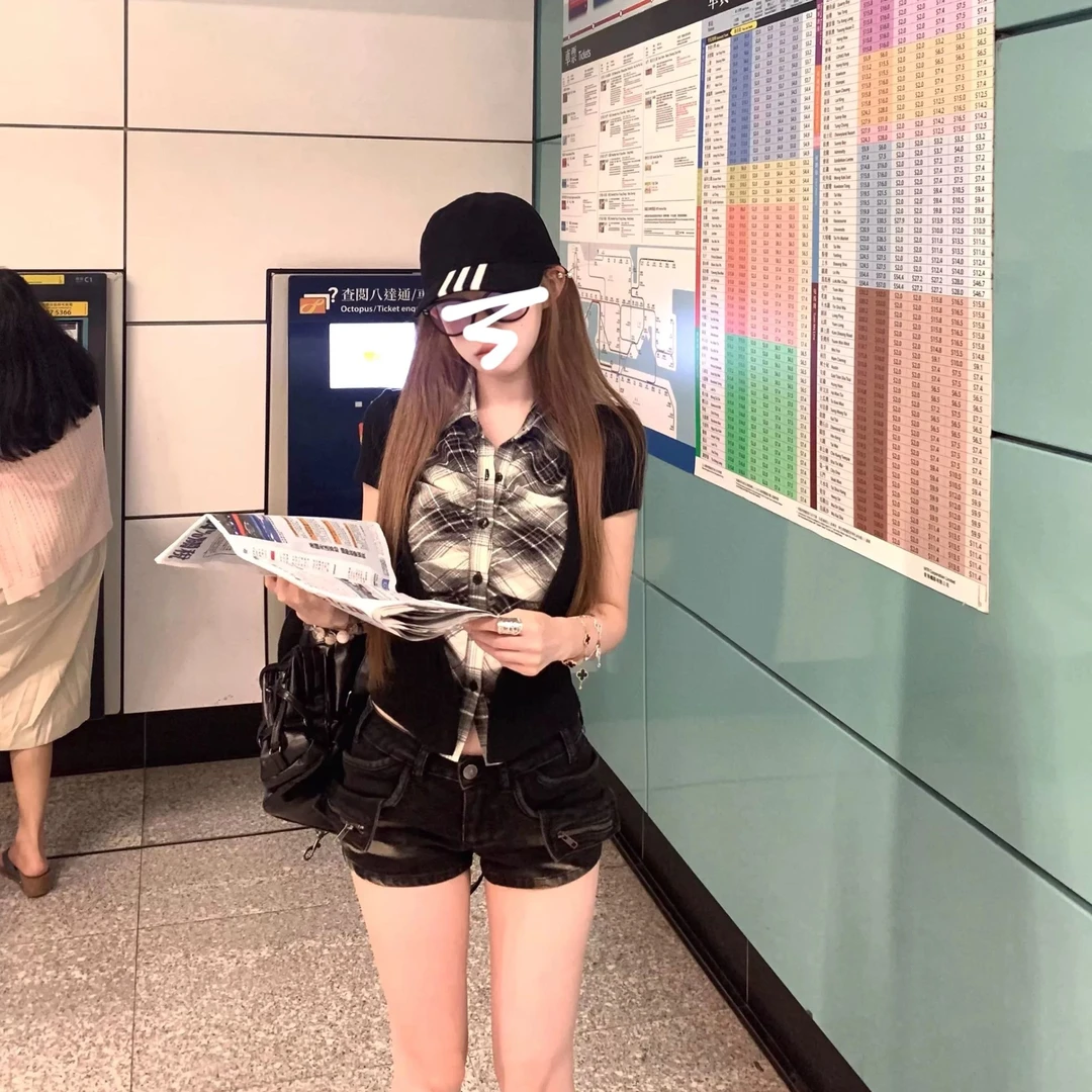 格纹拼接假两件短袖T恤黑色翻领修身短上衣