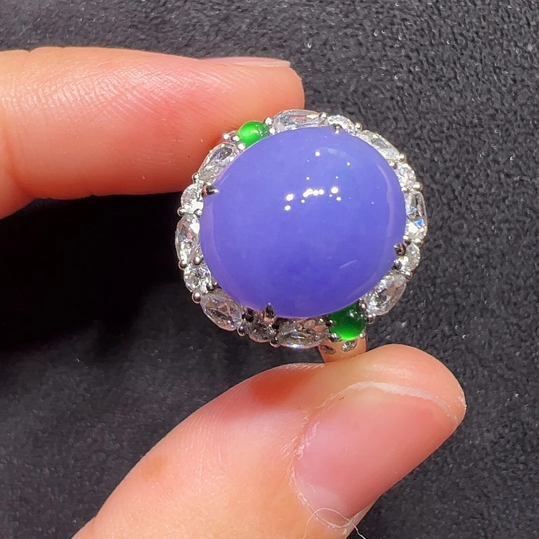 翡翠18K金镶嵌戒指