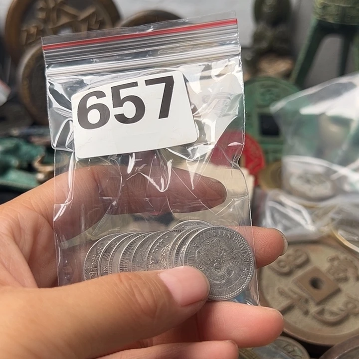 抖****铜复古文创工艺品