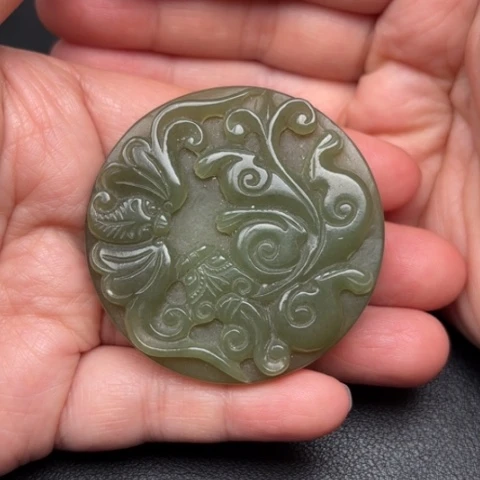 和田玉挂件未镶嵌