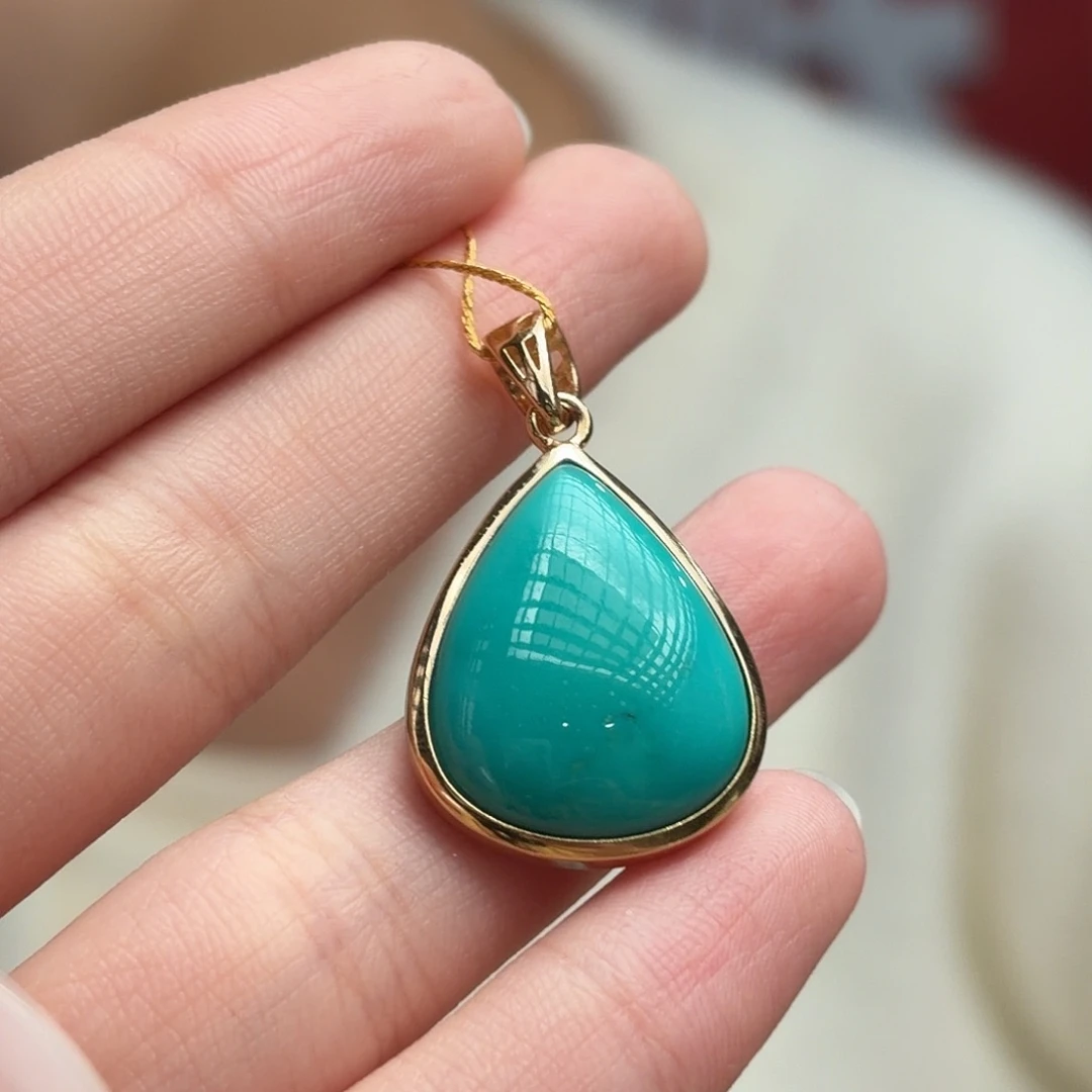 绿松石未镶嵌颈饰