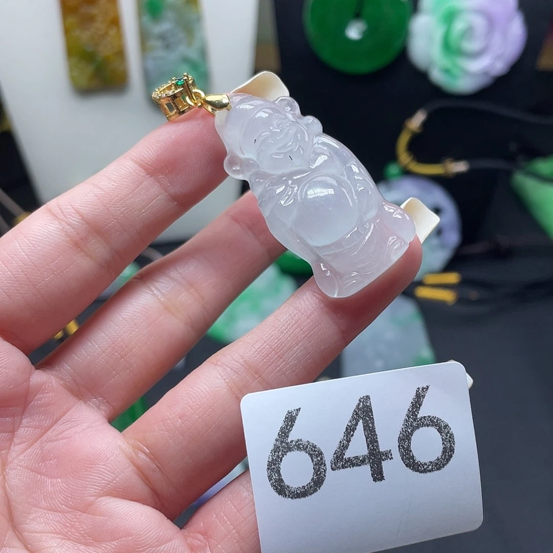 翡翠未镶嵌吊坠(赠链)