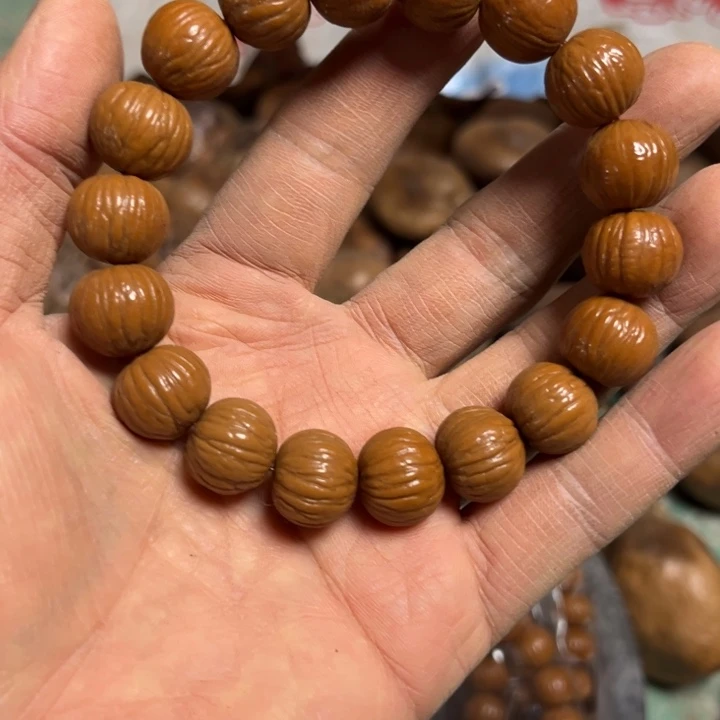 吊坠千眼菩提猴头一条