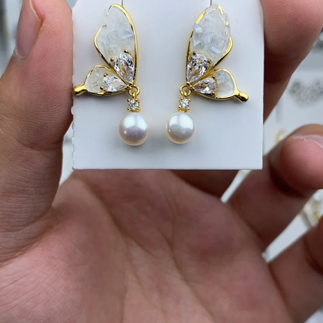 淡水珍珠未镶嵌耳饰