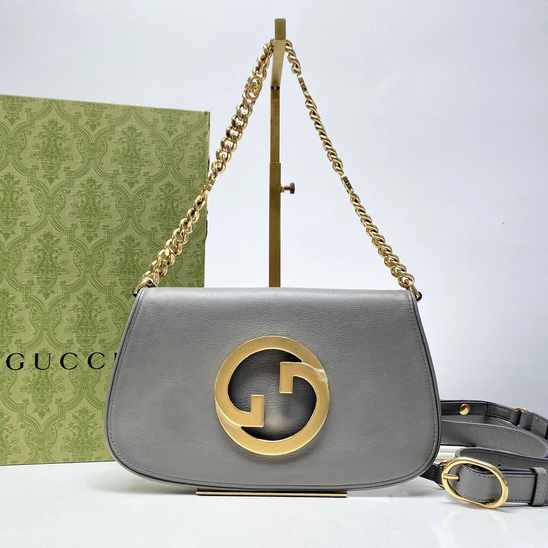 95新 GUCCI/古驰 小野专属 GUCCI大G灰色斜挎包 LM2482