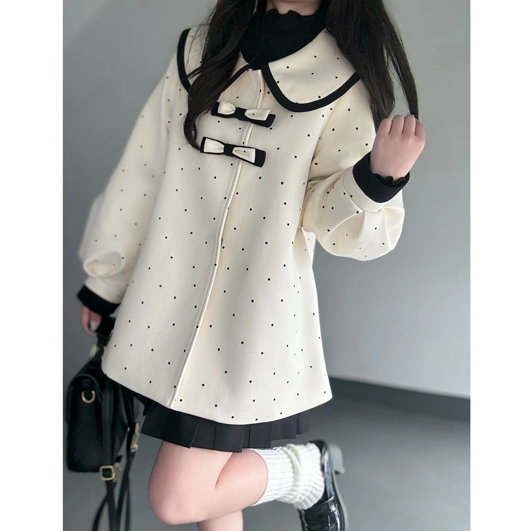 小颜】布丁熊原创JK制服可爱风娃娃领蝴蝶结扣毛呢外套冬宽松大衣