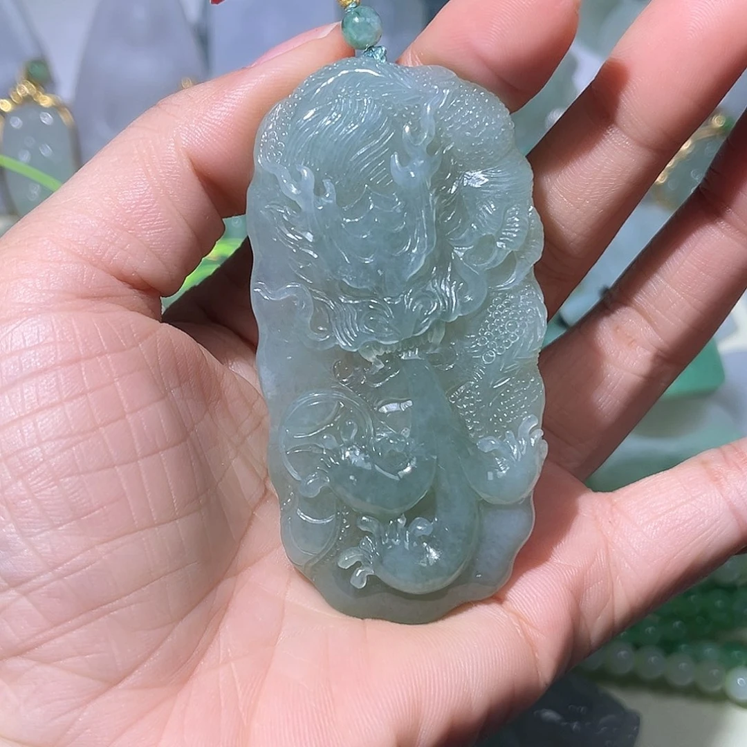 月****翡翠未镶嵌颈饰天然翡翠