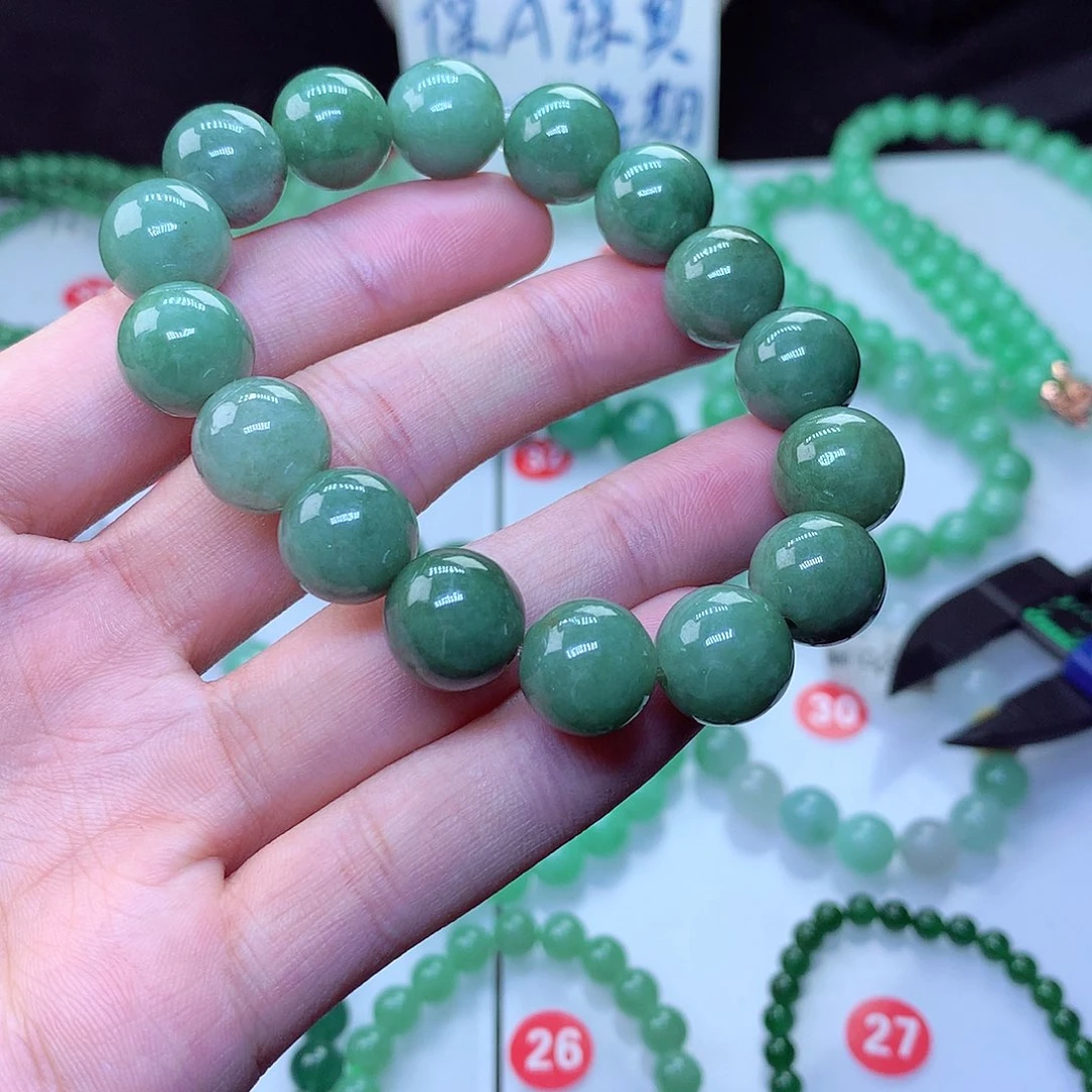 翡翠毛衣链未镶嵌