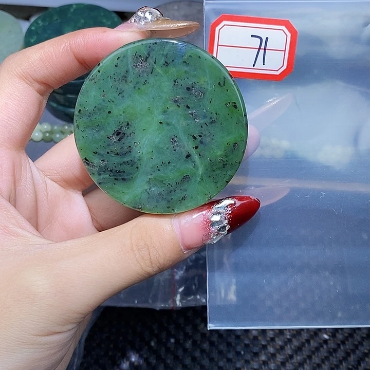 和田玉和田玉边角料随机发未镶嵌