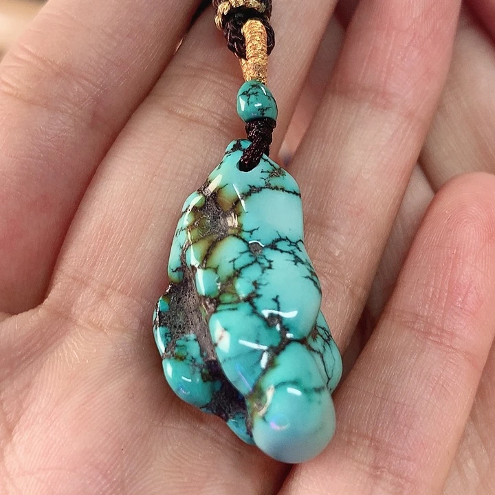 未镶嵌绿松石珠宝奇石