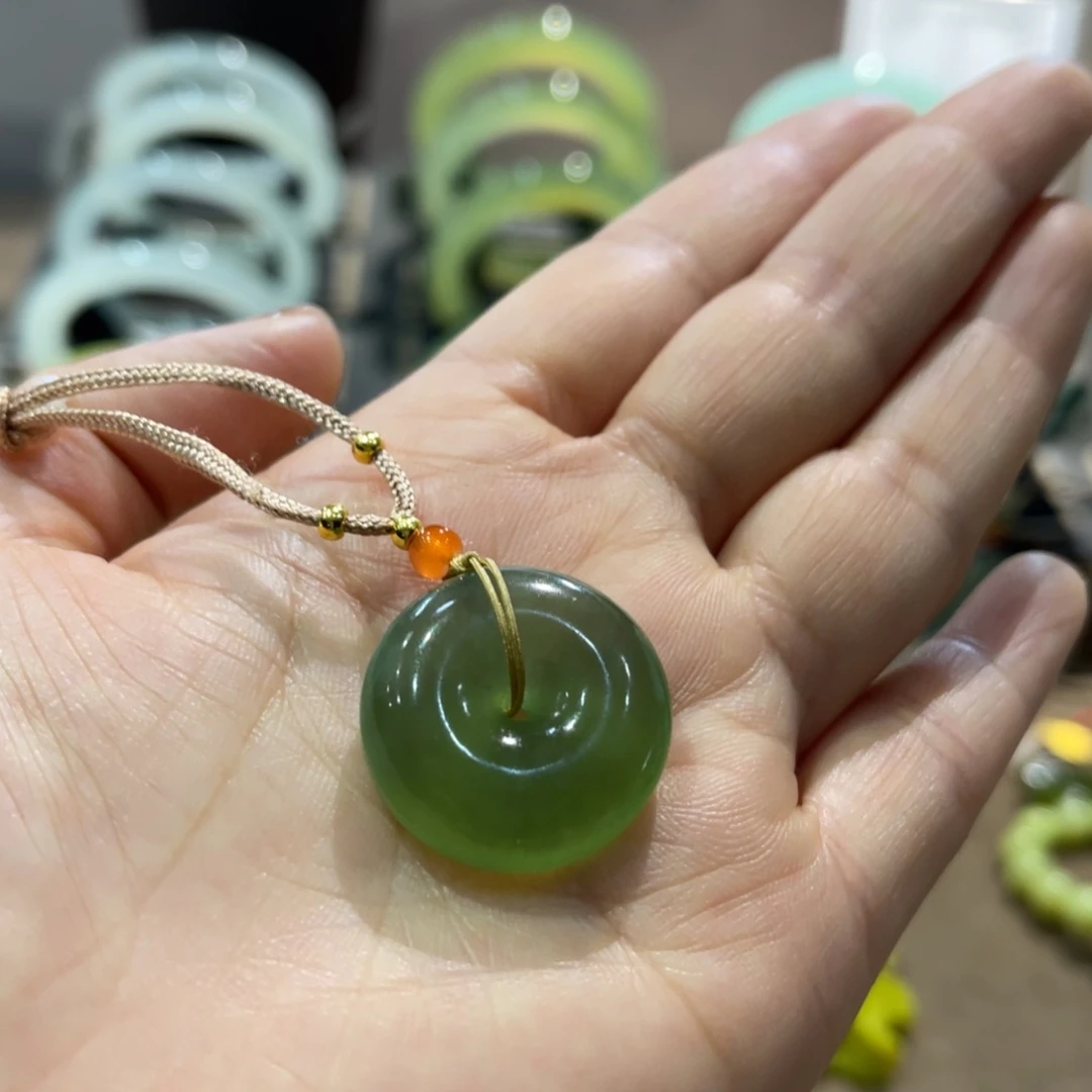 岫玉手镯未镶嵌手镯