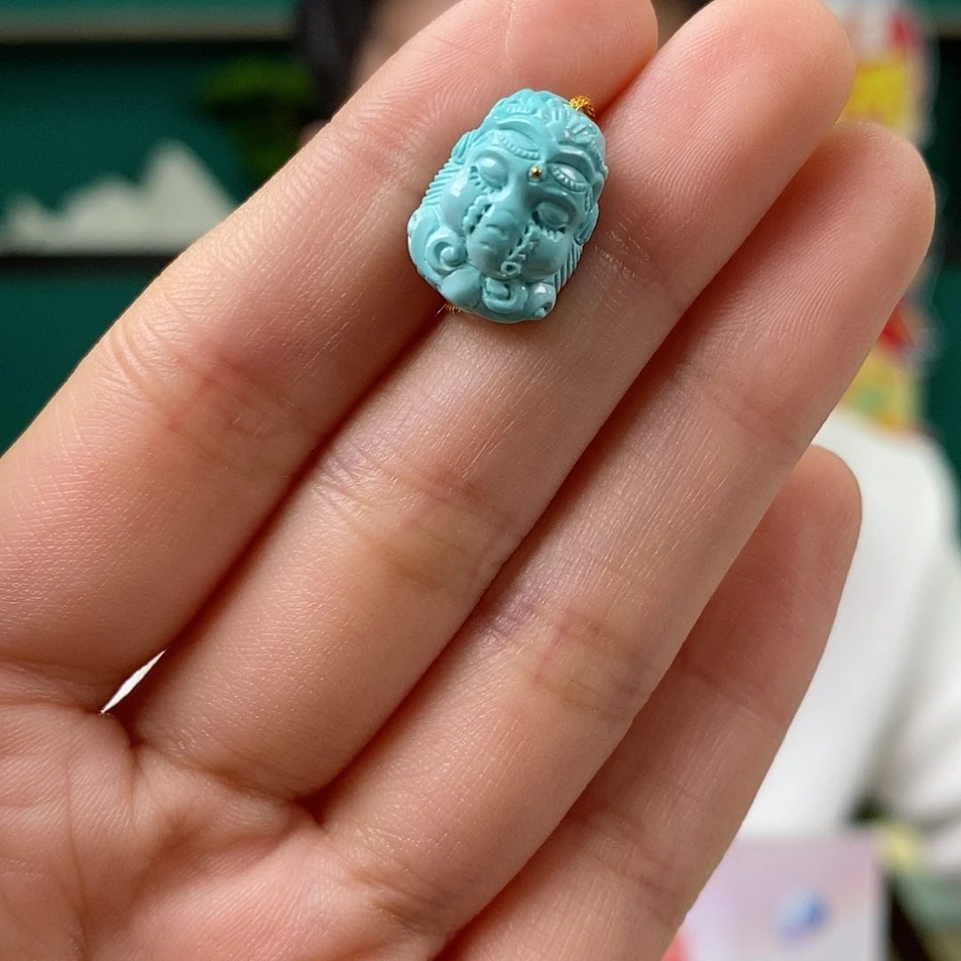 绿松石未镶嵌挂件